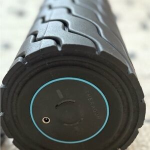 Therabody Black and Blue Wave Roller - no charger